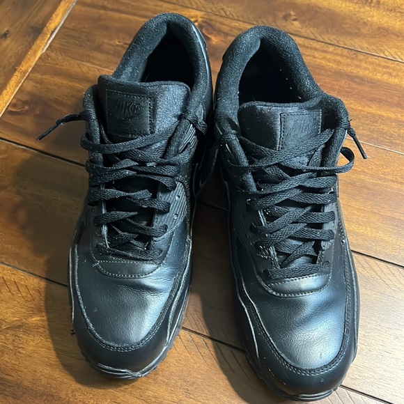 Nike Air Max 90 - Picture 2 of 5